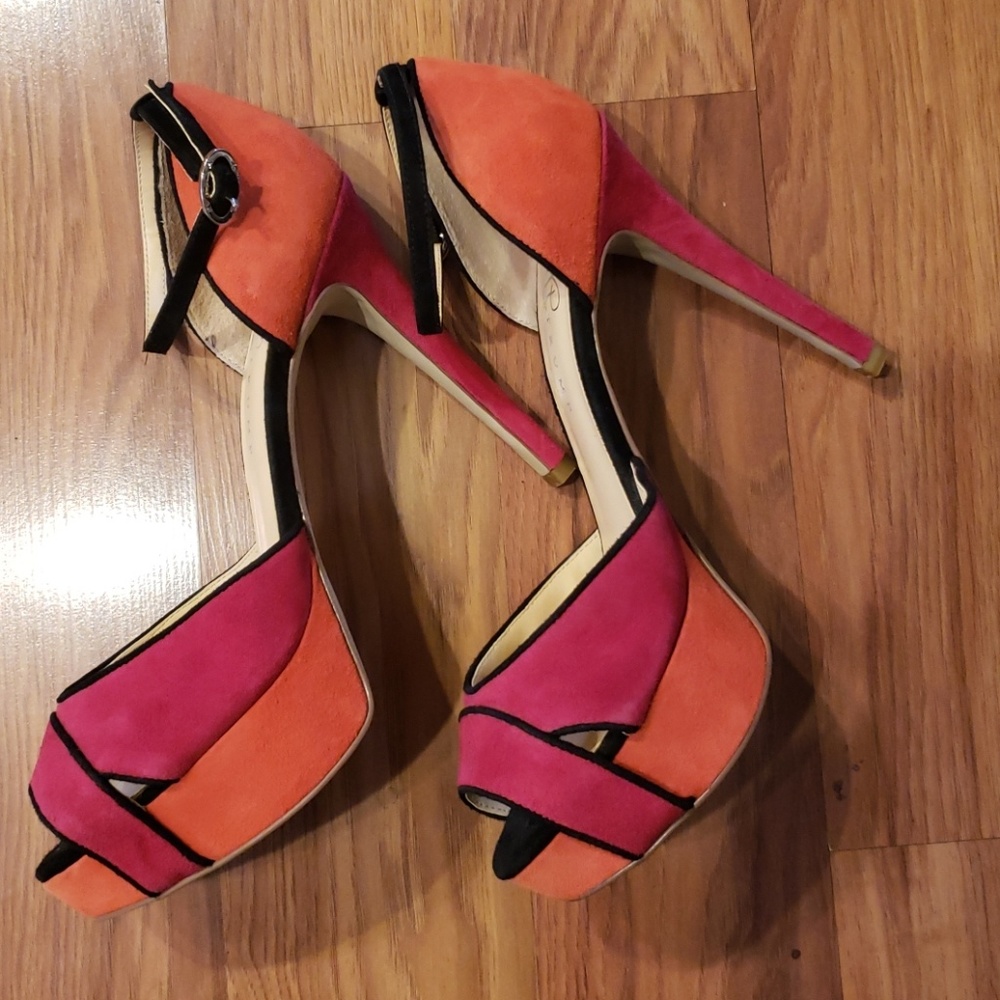 NWOT Ivanka Trump Size 8.5 Multi-Colored Heels - Picture 6 of 6